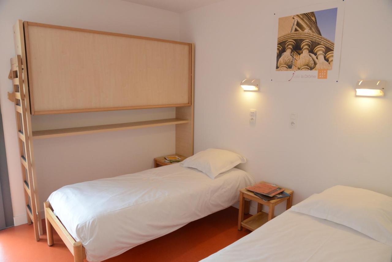 La Fontaine D'Annibal Hotell Buis-les-Baronnies Exteriör bild