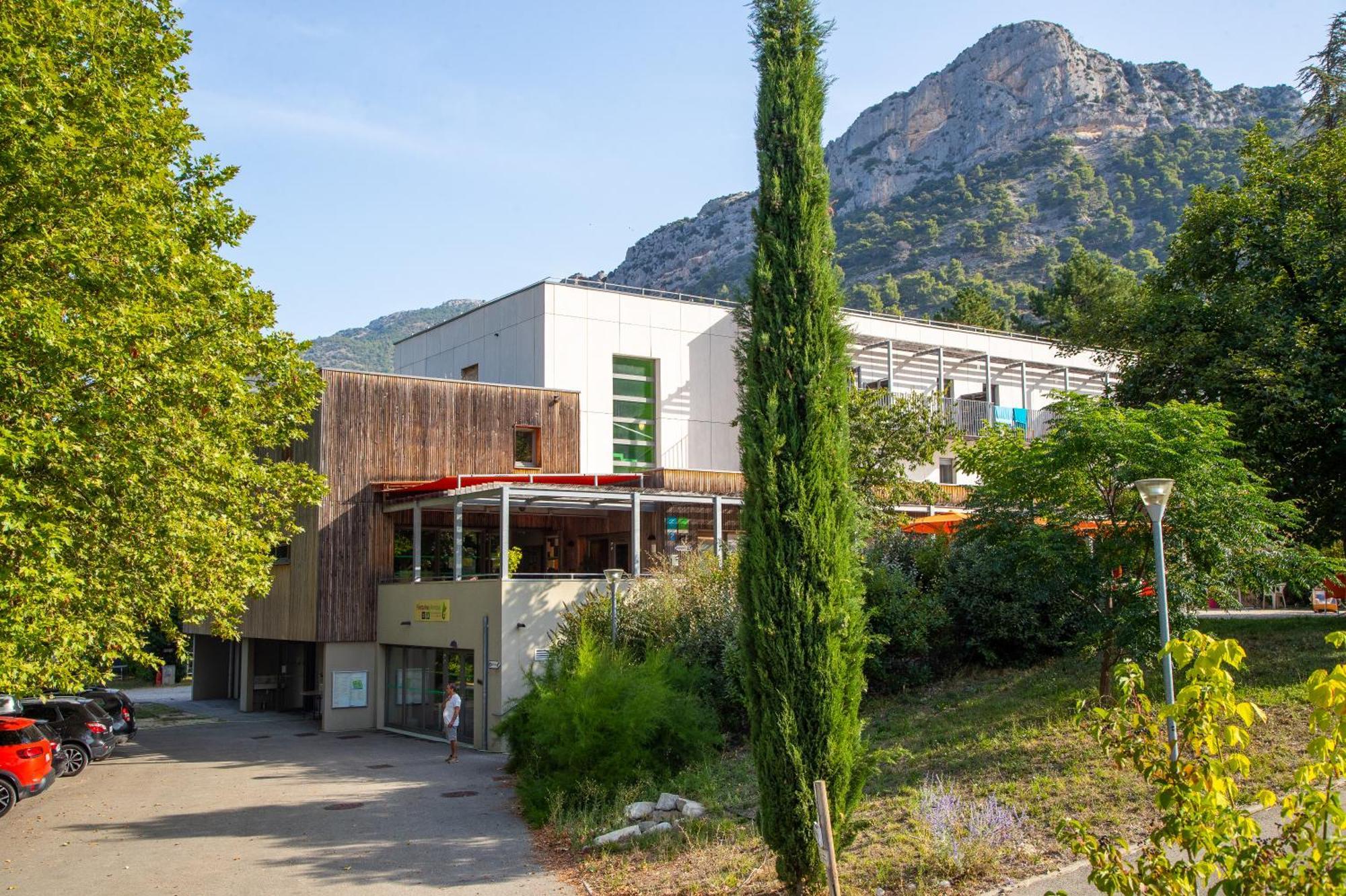 La Fontaine D'Annibal Hotell Buis-les-Baronnies Exteriör bild